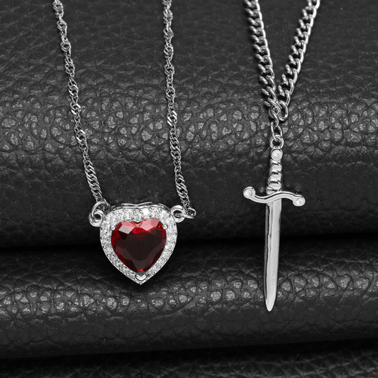 Collar Dúo de Corazón y Espada 🗡️❤️ 2 EN 1 ✨