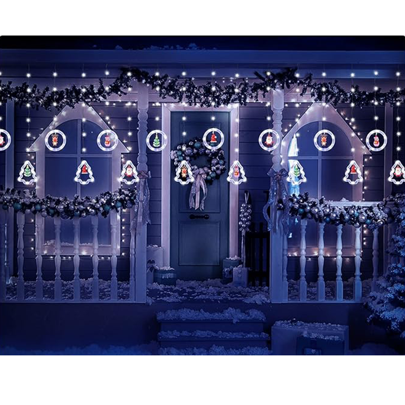 Serie Cascada Pino y Circulo con Personajes De Navidad Color Blanco - 4.5 METROS