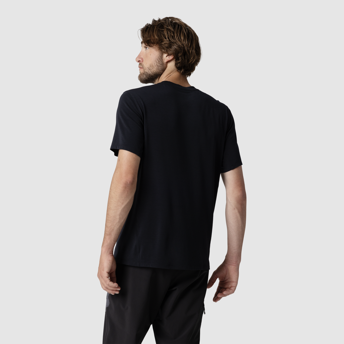Camiseta deportiva con protección solar UPF 50+ — foto 3