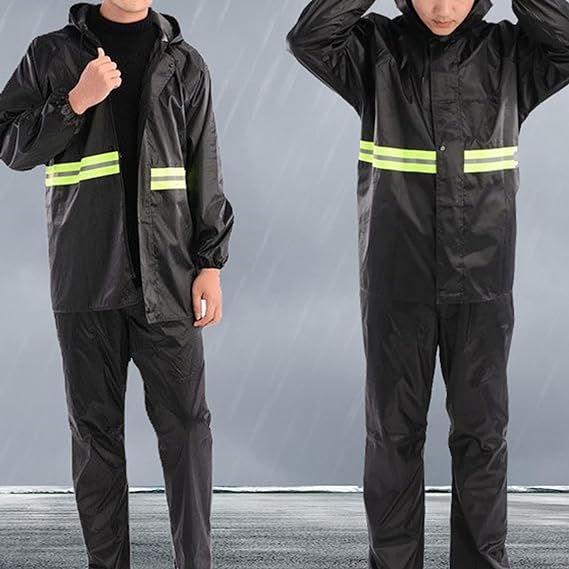 Bolsa impermeable incluida en el traje de lluvia de 3 piezas