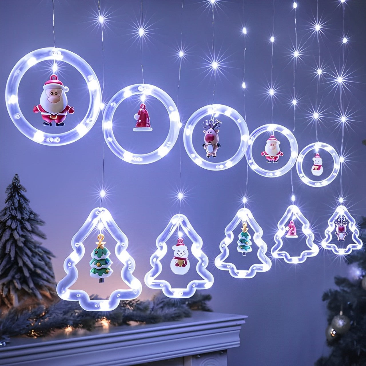 Serie Cascada Pino y Circulo con Personajes De Navidad Color Blanco -  4.5 METROS