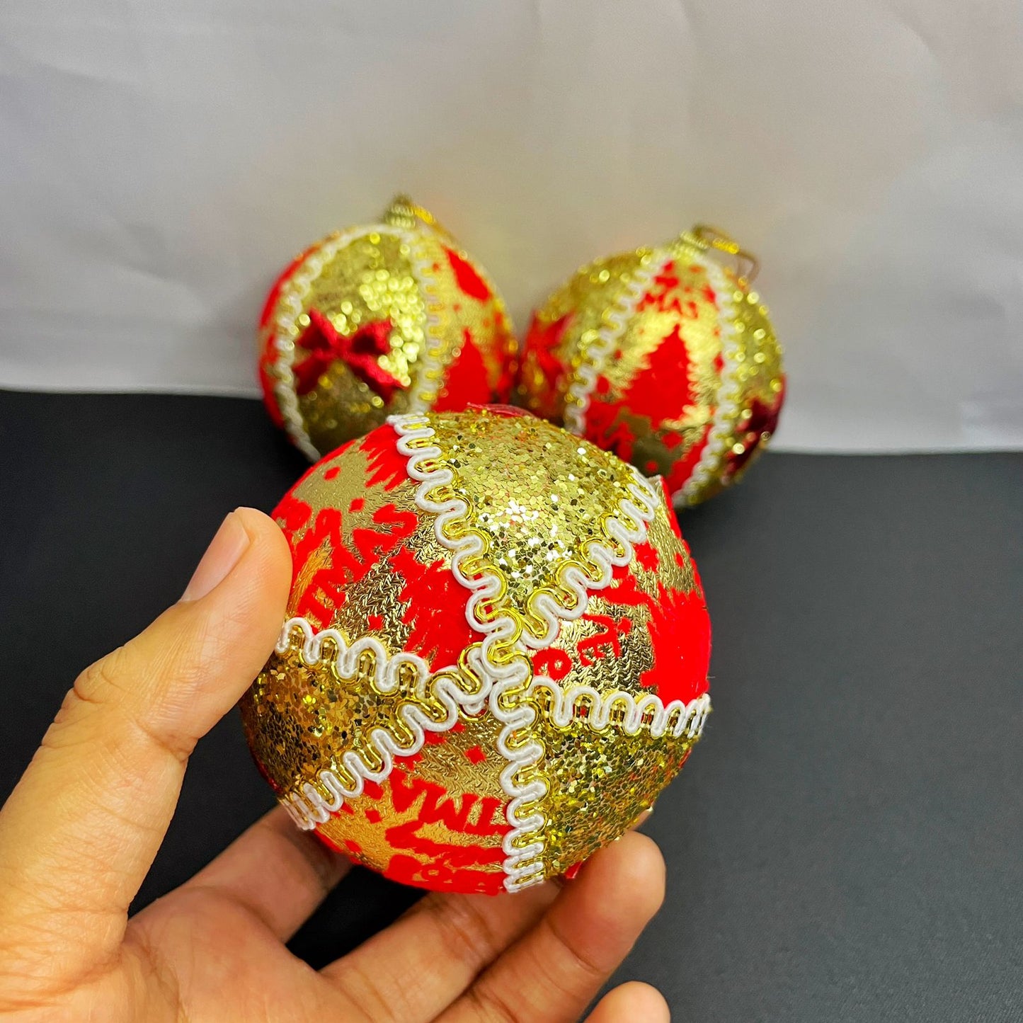 6 Bolas de Navidad - Dorado y Rojo (6 unidades )
