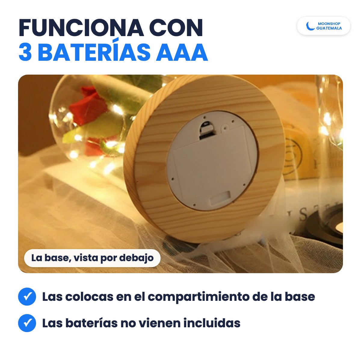 Base de madera de la rosa eterna vista por debajo, con el compartimiento para 3 baterías AAA, que no vienen incluidas